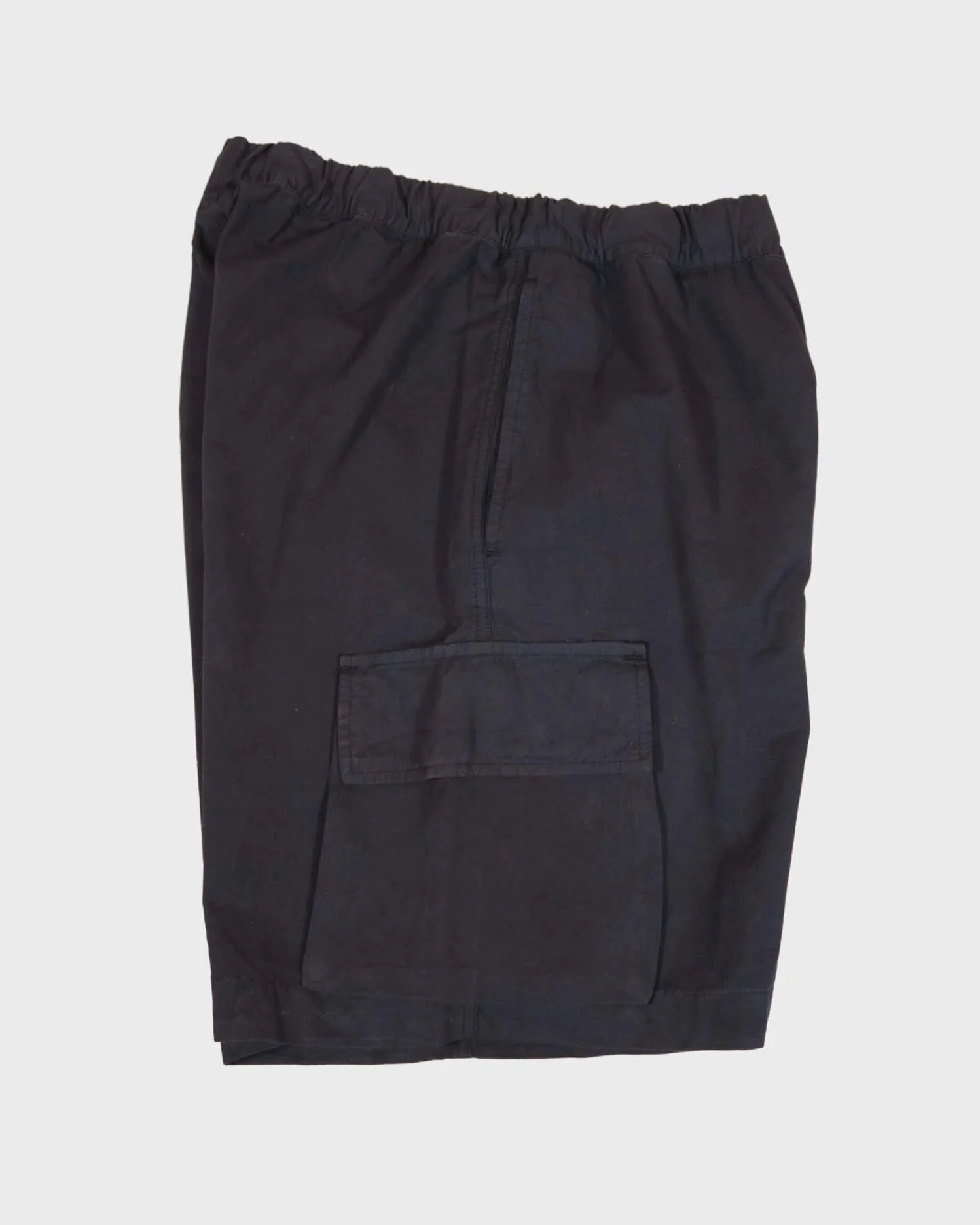 Parages Cargo Bermuda Shorts in Black - Image 2